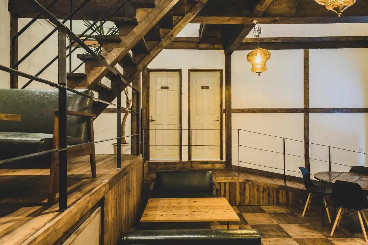Otaru Tap Room & Hostel