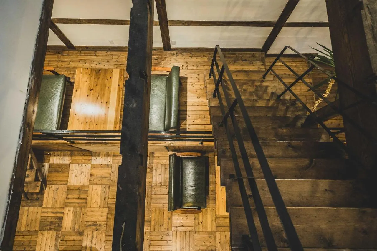 Otaru Tap Room & Hostel
